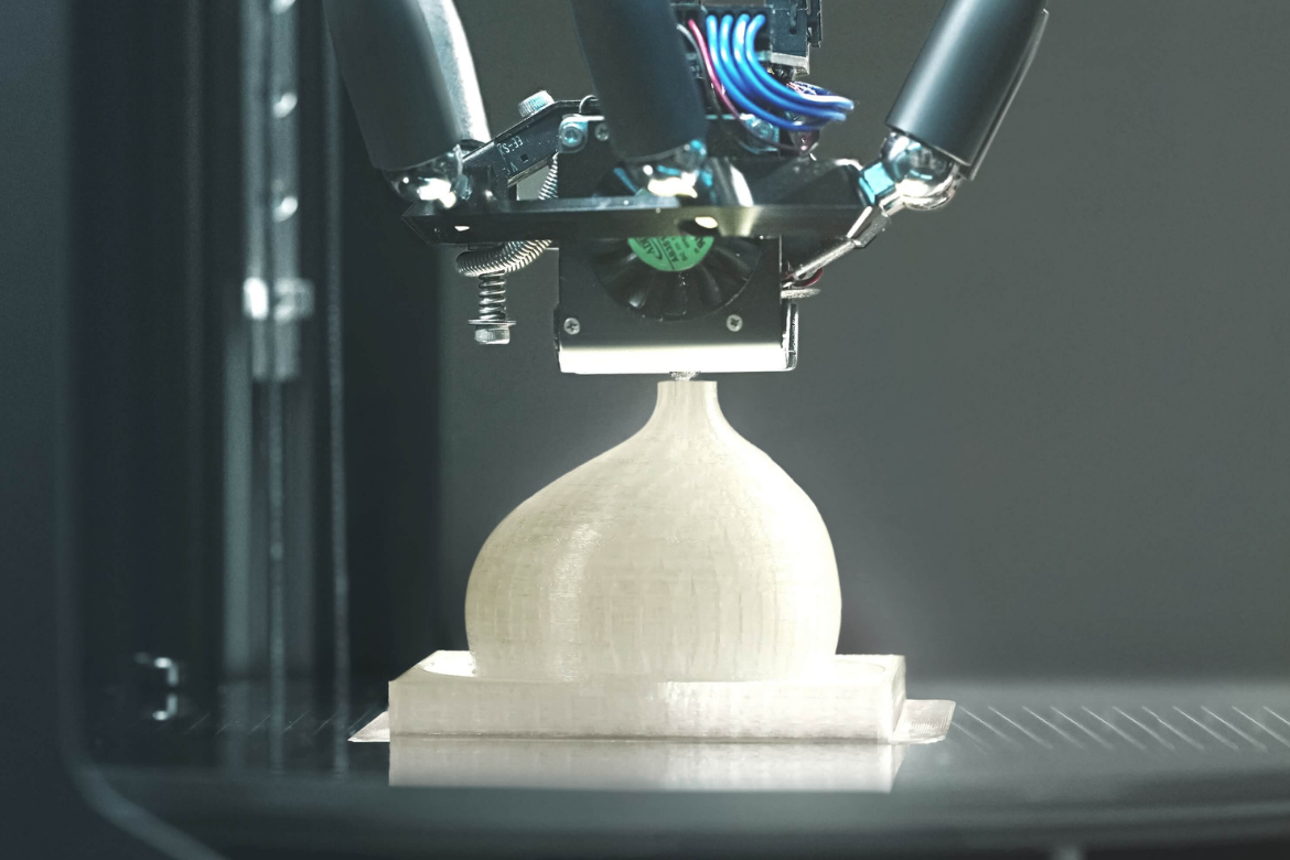 NYCU TEMP Lab Partners with Illuma3 to Innovate: 3D Tech Creates Personalized ‘Mother’s Love Bottle,’ Ushering in a New Era of Breastfeeding