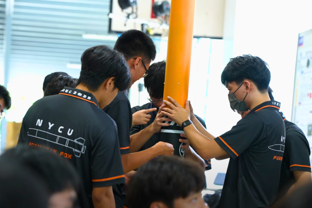 陽明交大火箭隊參加由TASA主辦的首屆台灣火箭盃,並在屏東旭海火箭基地成功發射。
